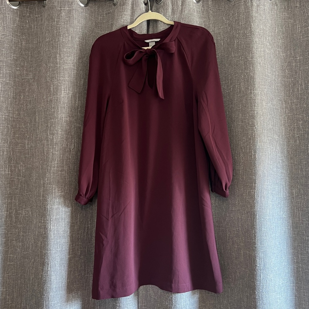 H&M long sleeve dress in maroon/dark purple with tie at the neck - size 10